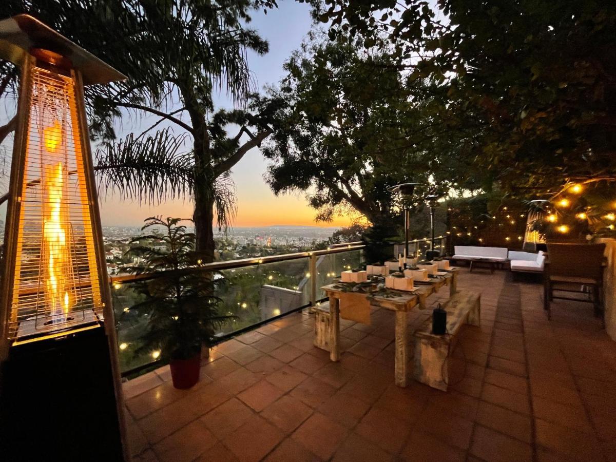 ホテルHollywood Hills 1940S Mansion ロサンゼルス エクステリア 写真