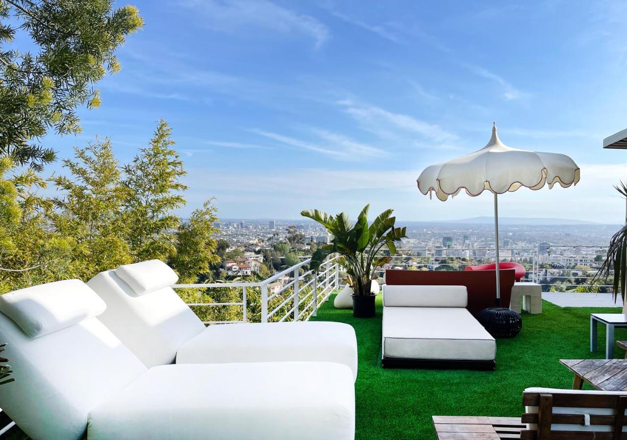 ホテルHollywood Hills 1940S Mansion ロサンゼルス エクステリア 写真